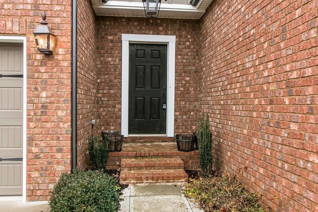 Photo - Awesome 4BE/2.5BA in the heart of Sango in Hereford Farm Subdivision!