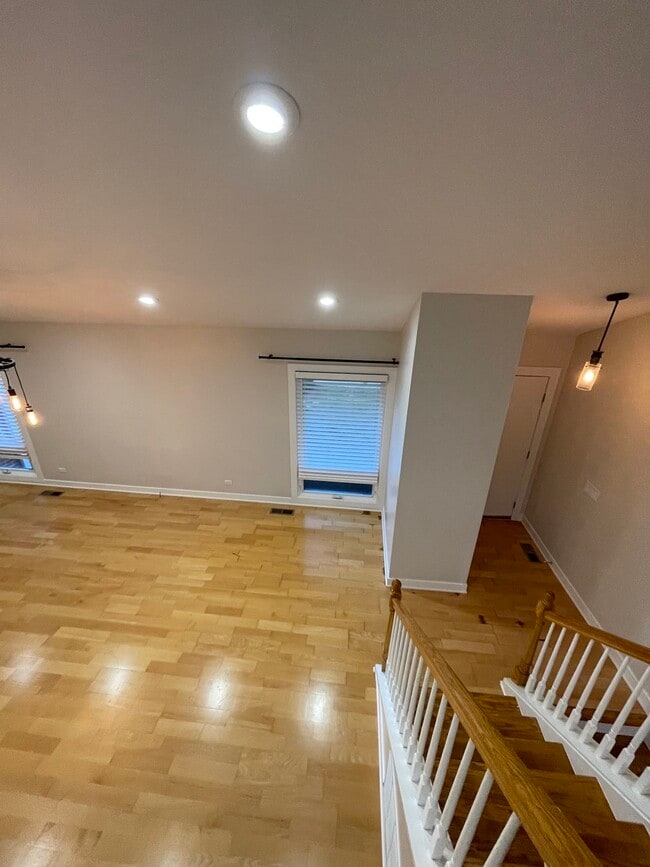 Photo - 1160 Osterman Ave