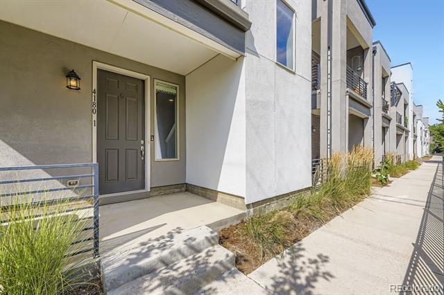 Photo - 4180 E Warren Ave