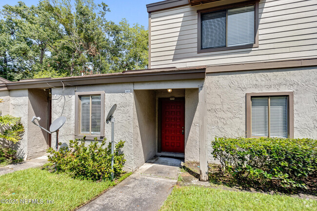 Building Photo - 8300 Plaza Gate Ln Rental