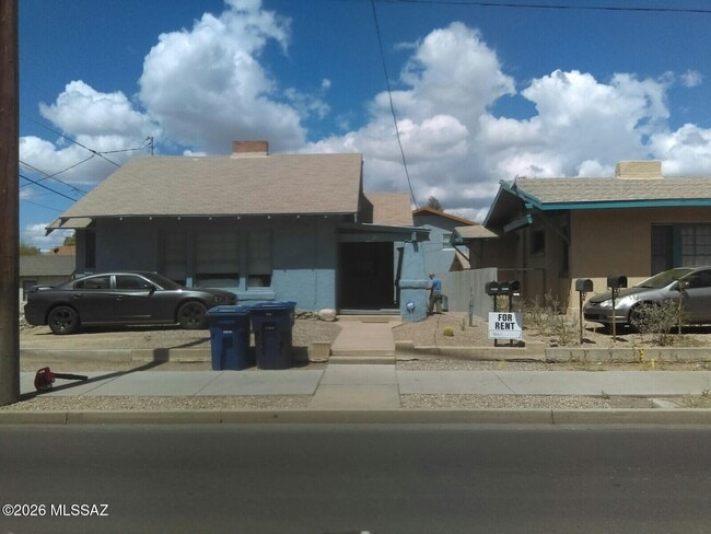 Building Photo - 627 N Euclid Ave