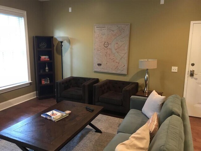 Photo - 425 E Mc Donough St Unit 101