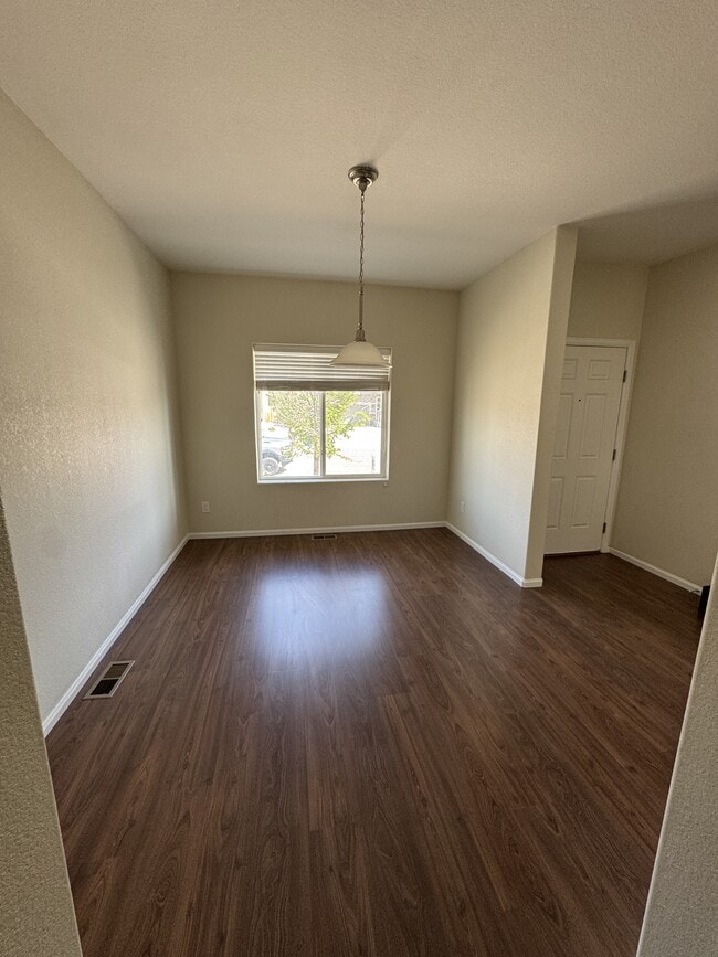 Photo - 6672 Kearsarge Dr