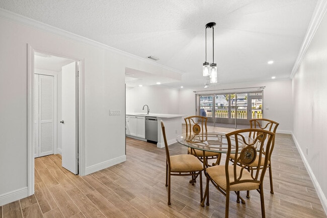 Photo - 4949 N Highway A1A