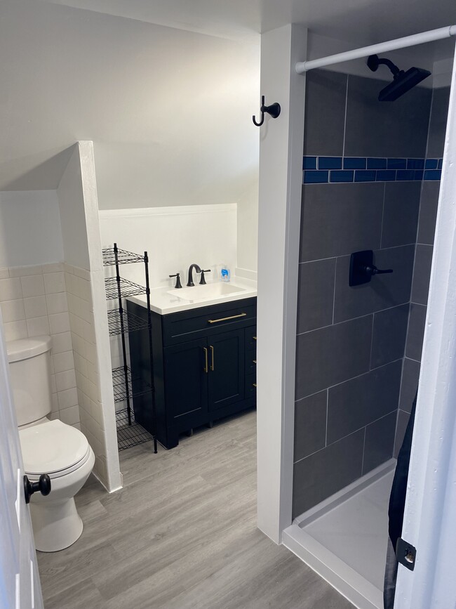 New bathroom with shower - 1200 Front St