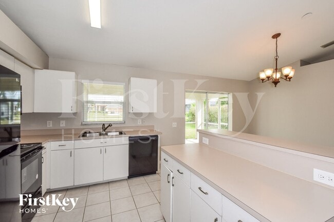 Photo - 4829 SW 24th Ave