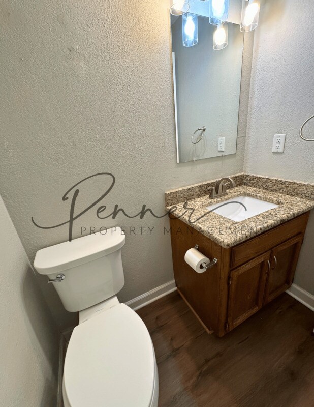 Photo - 3538 NE Independence Ave