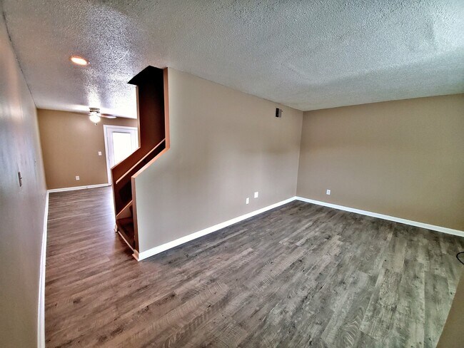 2Br, 1.5Ba - Avalon Cove