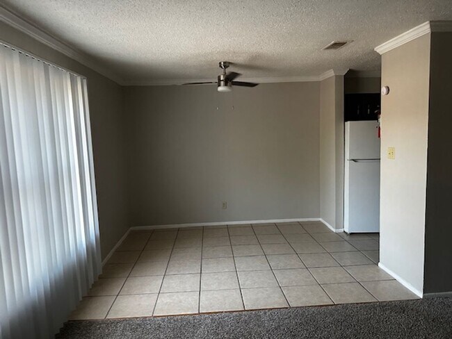 Photo - Bowmanor Garden Apartments