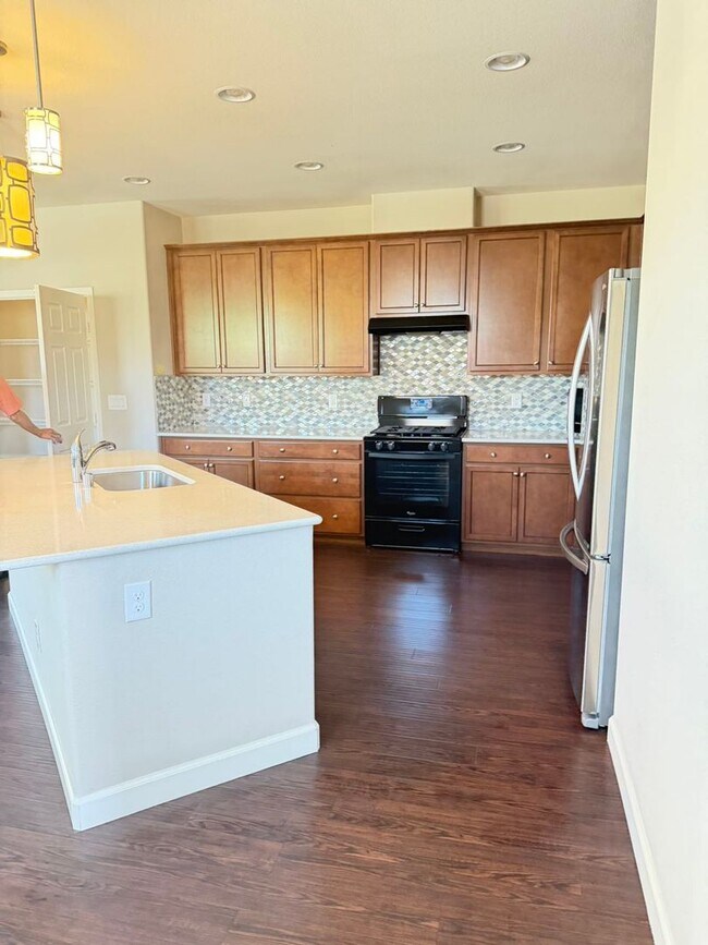 Photo - 706 Topocoba St