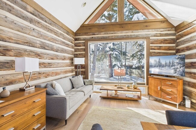 Photo - 117 Neale Ave