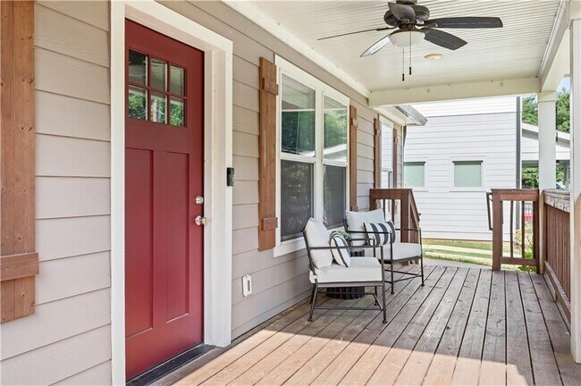 Photo - 256 Birch St