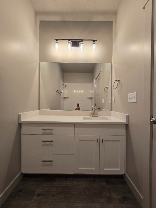 Photo - 3813 Ogden Ave Unidad Suite C