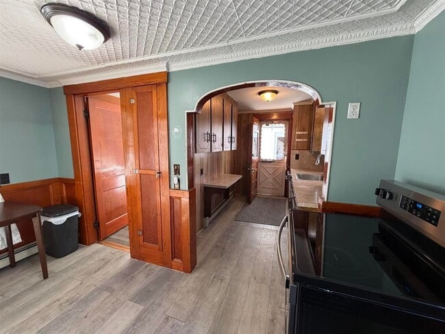 Photo - 283 Chesley Hill Rd