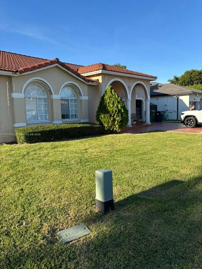 Building Photo - 16487 SW 56th Terrace