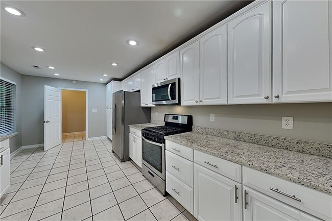 Photo - 4750 Jamerson Forest Cir
