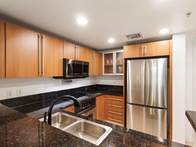 Building Photo - 610 Clematis St Unit 209 Rental
