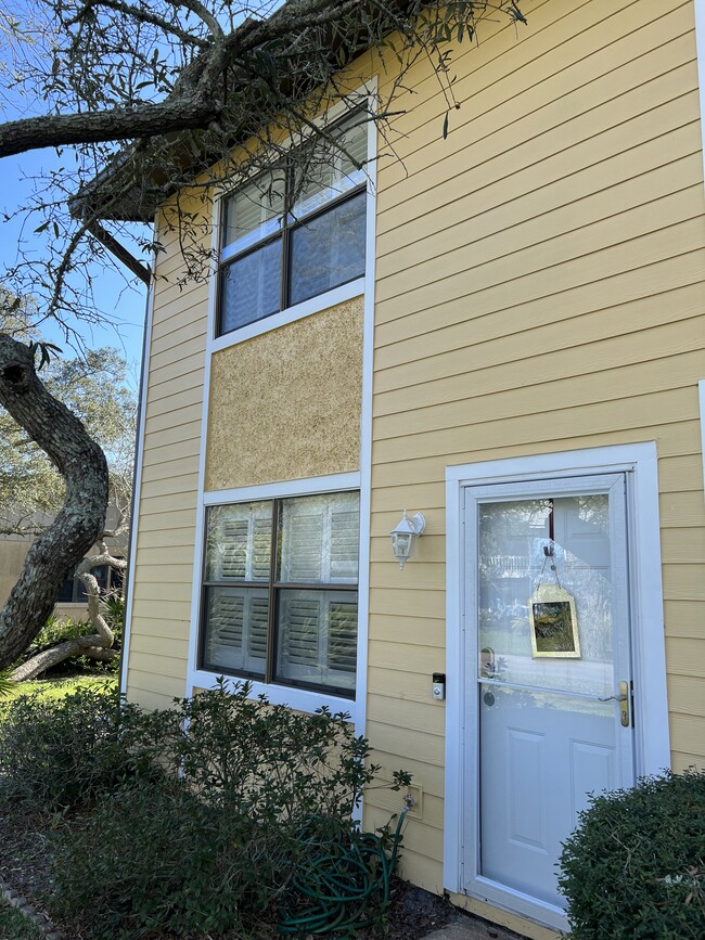 Photo - 105 Rio Del Mar St Unit A