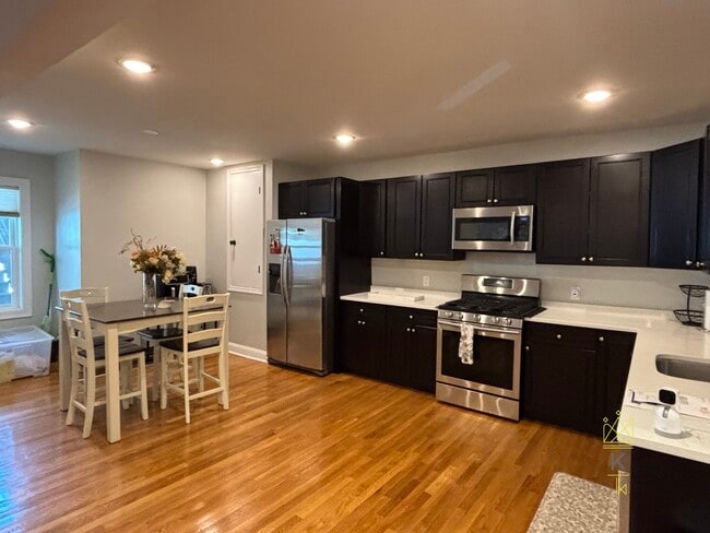 Photo - 214 Westville St Unit 1