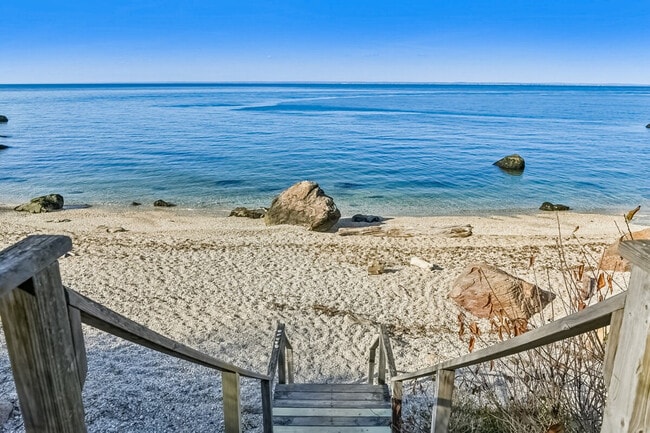 Photo - 605 Circle Dr Unit ID1385592P