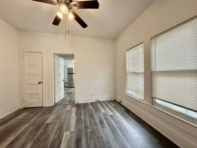 Photo - 222 Lowell St