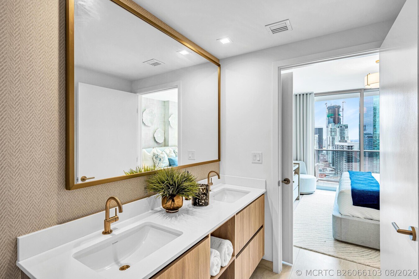 Photo - 77 SE 5th St Unit 1809