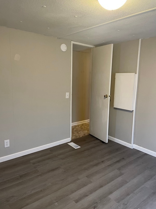 Photo - 2805 S Belt W