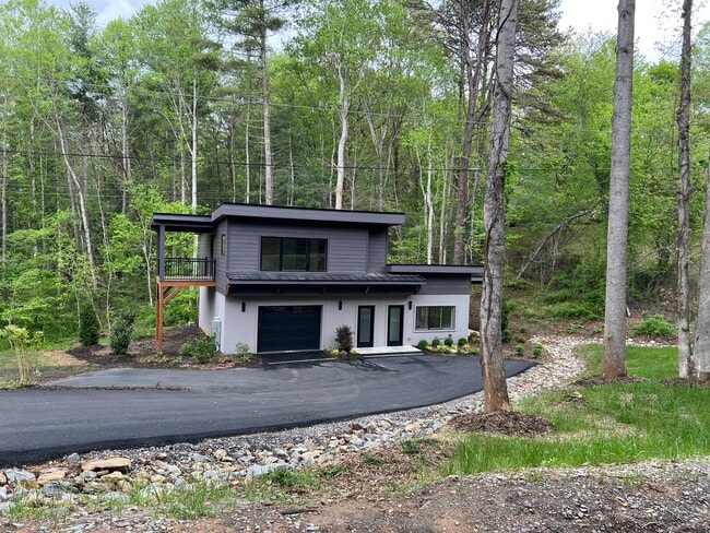 Building Photo - 66 Harrison Hill Rd Unit 66