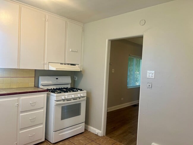 Photo - Charming 2 Bed Home Near Central Park