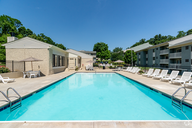 Building Photo - Lakeside Landing Rental