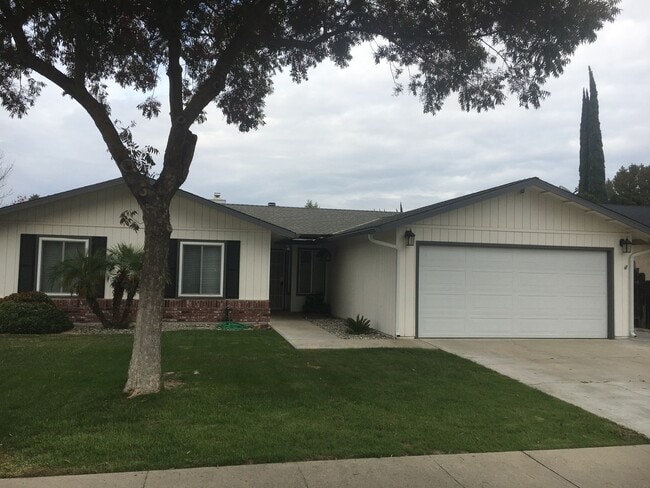 Photo - Clean Family Home in Ceres!