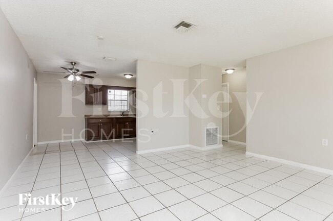 Photo - 6025 SW 37th St