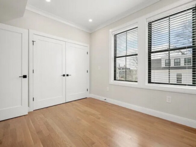 Photo - 281 Lamartine St Unit #1