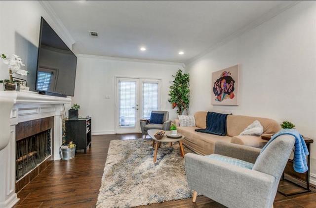 Photo - 3550 Country Square Dr Unit 109