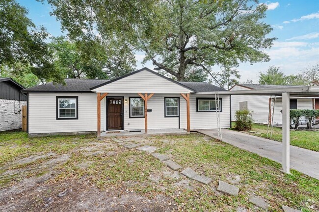 Building Photo - 10013 Lonallen St Rental