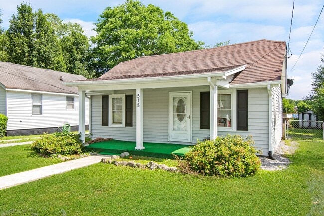 Building Photo - Coming soon in Madison! Backs up to Lanier... Rental