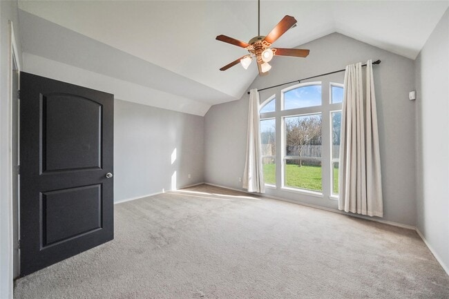 Building Photo - 2886 Woodland Glen Ln