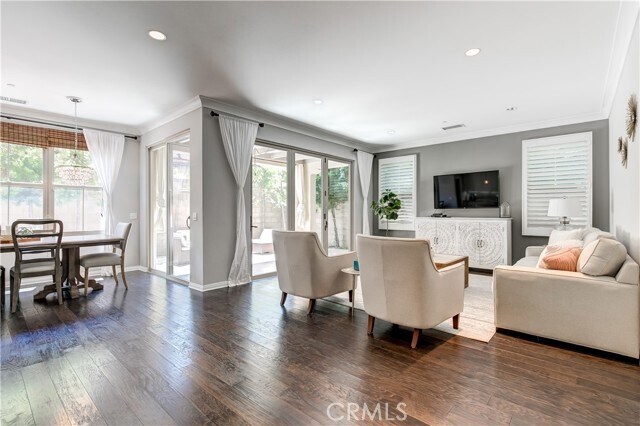 Photo - 72 Cherry Tree