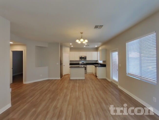 Photo - 6754 Cinnabar Coast Ln