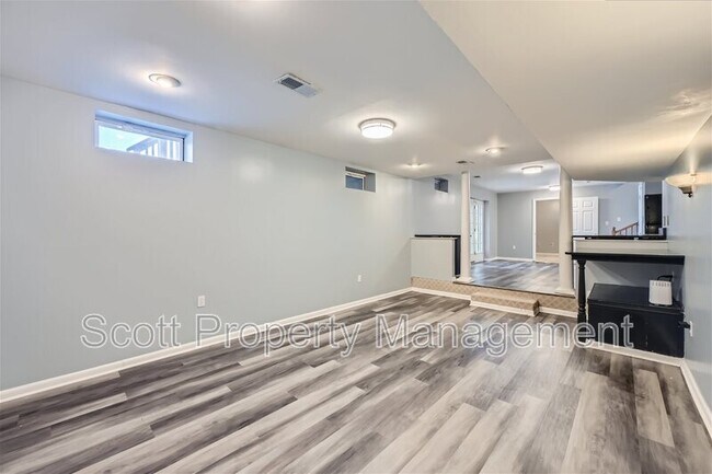 Photo - 813 Lindsey Manor Ln Unidad Basement