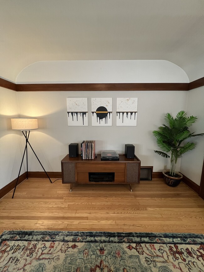 Photo - 6235 W Lloyd St