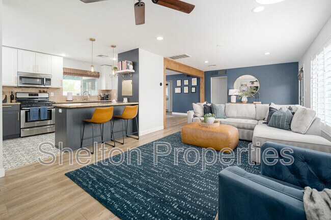 Photo - 1731 W Highland Ave