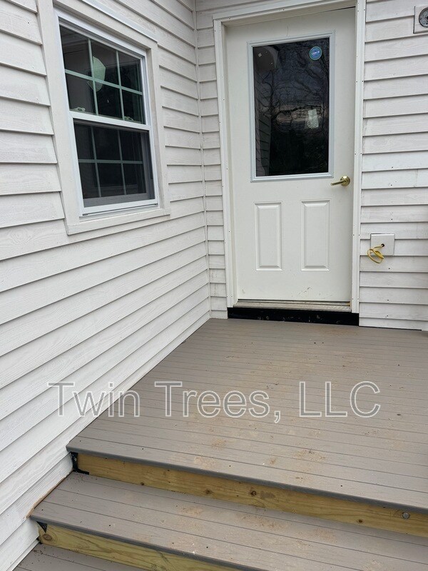 Photo - 6091 Main St Unit Apartment