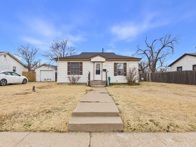 Photo - 4004 S Hayden St