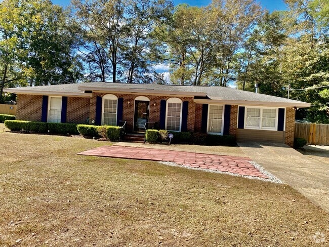 Building Photo - 214 Meadowbrook Dr Rental