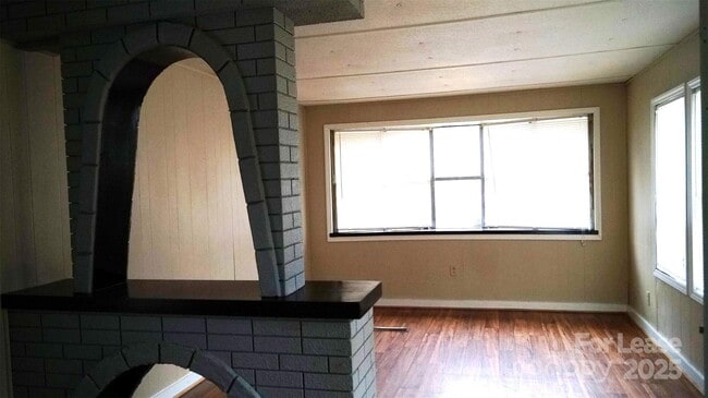 Photo - 416 Copeland Park