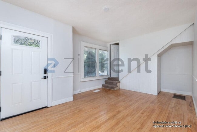 Photo - 436 N 7th St