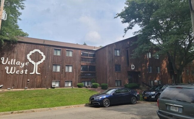 Building Photo - 400 E Main St Unit D-2 Rental