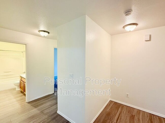 Photo - 3412 NE 66th Ave Unit A08-