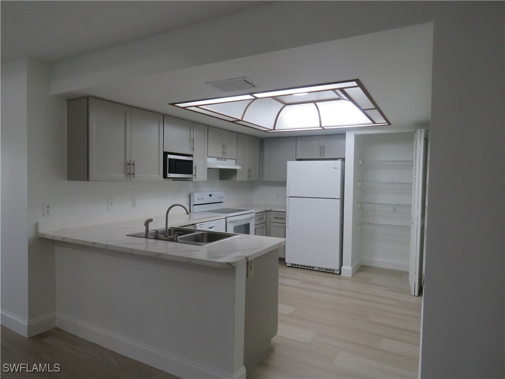 Photo - 809 Augusta Blvd Unidad 809-7 Rental